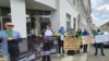 Митинг протеста в Вене перед хорватским посольством