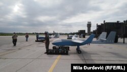 Dronovi iz Kine na vojnom aerodromu u Batajnici (jul 2020.)