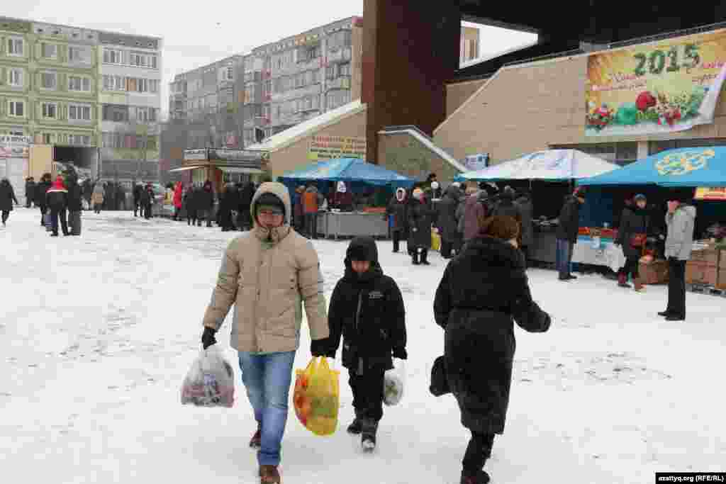 Ярмарка прошла и на территории коммунального базара «Шапагат». 