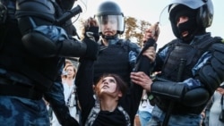 Как в позднем СССР. Почему в России все больше политзаключенных? | Крымское утро
