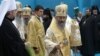 Митрополит Онуфрій під час панахиди за блаженнішим митрополитом Володимиром, Києво-Печерська Лавра, 13 серпня 2014 року