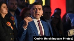 У Румунії на виборах президента Нікушор Дан отримав 53,6% голосів виборців, тоді як ультраправий кандидат Джордже Сіміон – 46,4%