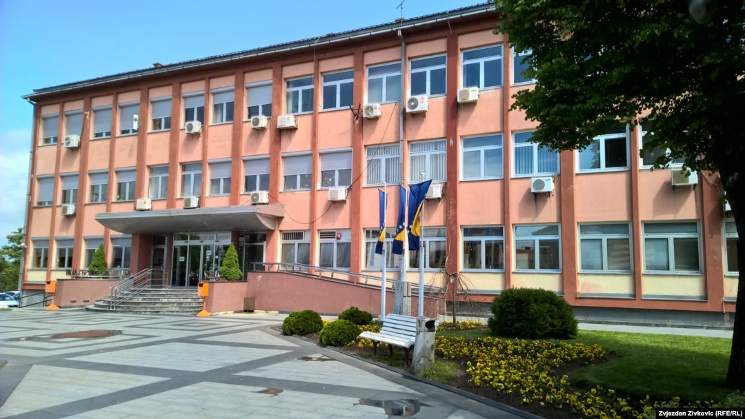 Sjedište Vlade Distrikta Brčko, april, 2017. godine