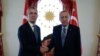 Președintele Turciei, Recep Tayyip Erdoğan, a cerut aderarea Turciei în Uniunea Europeană cu ocazia summitului NATO de la Vilnius, la care liderii Alianței încearcă să îl convingă să fie de acord cu aderarea Suediei la NATO.